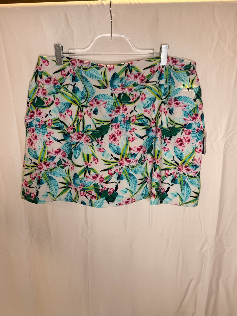 Tommy Bahama White Floral Skort with Teal & Pink
